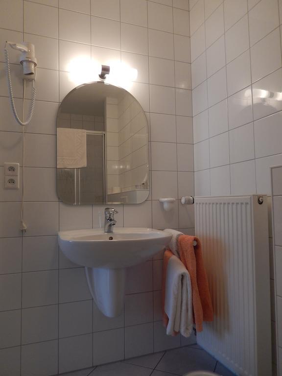 Zum Burghof Hotel Schoenberg Quarto foto