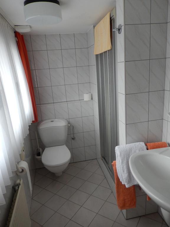 Zum Burghof Hotel Schoenberg Quarto foto