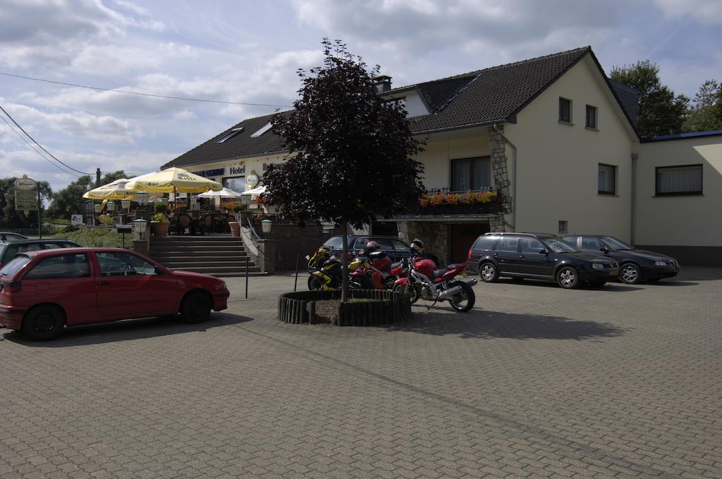 Zum Burghof Hotel Schoenberg Exterior foto